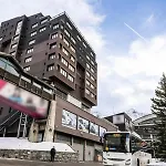 Arcelle - Location: En Plein Centre De La Station Mae-9104 Apartman *