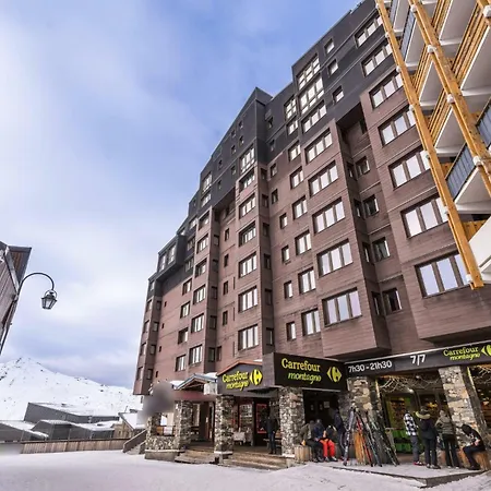 Daire Arcelle - Location: En Plein Centre De La Station Mae-9104